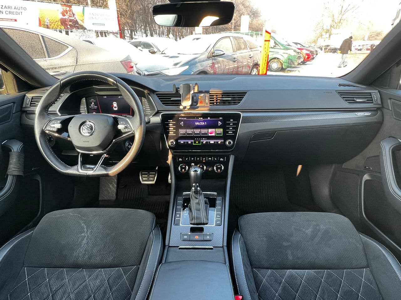 Skoda Superb 2023 — Миниатюра 7