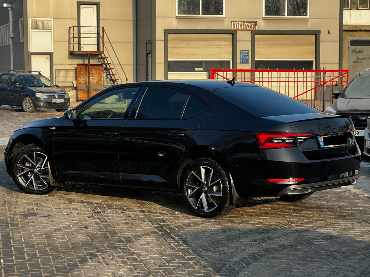 Skoda Superb 2023 — Миниатюра 3