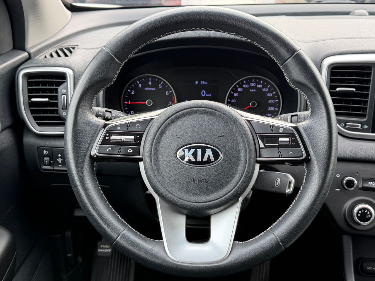 Kia Sportage 2021 — Миниатюра 10