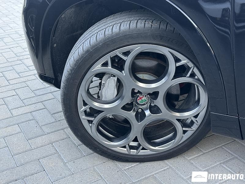 Alfa Romeo Tonale 2023 — Миниатюра 18