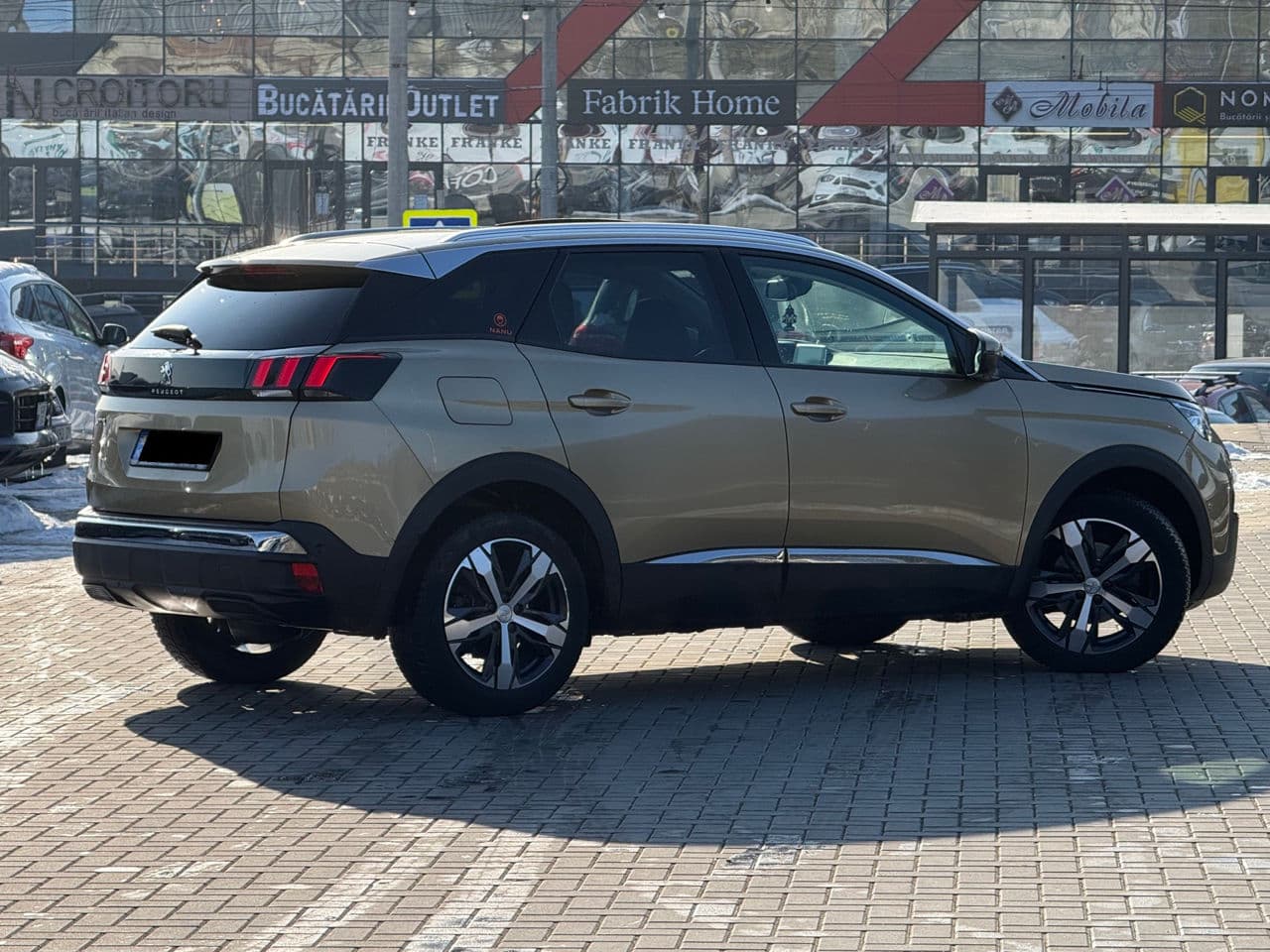 Peugeot 3008 2018 — Миниатюра 3