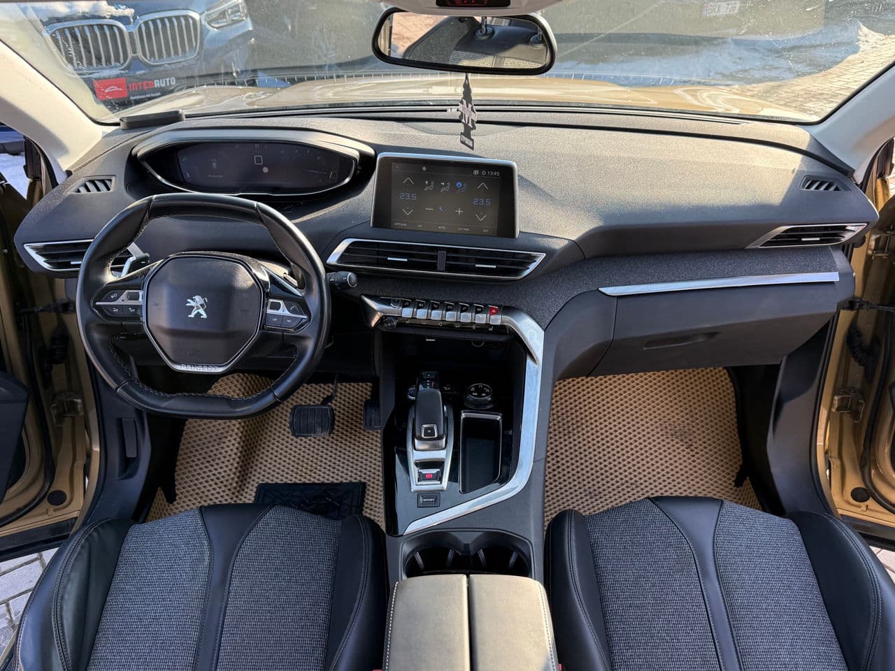 Peugeot 3008 2018 — Миниатюра 6