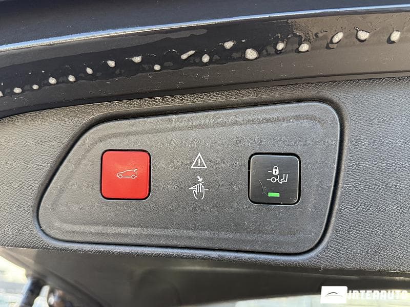 Peugeot 3008 2018 — Миниатюра 22