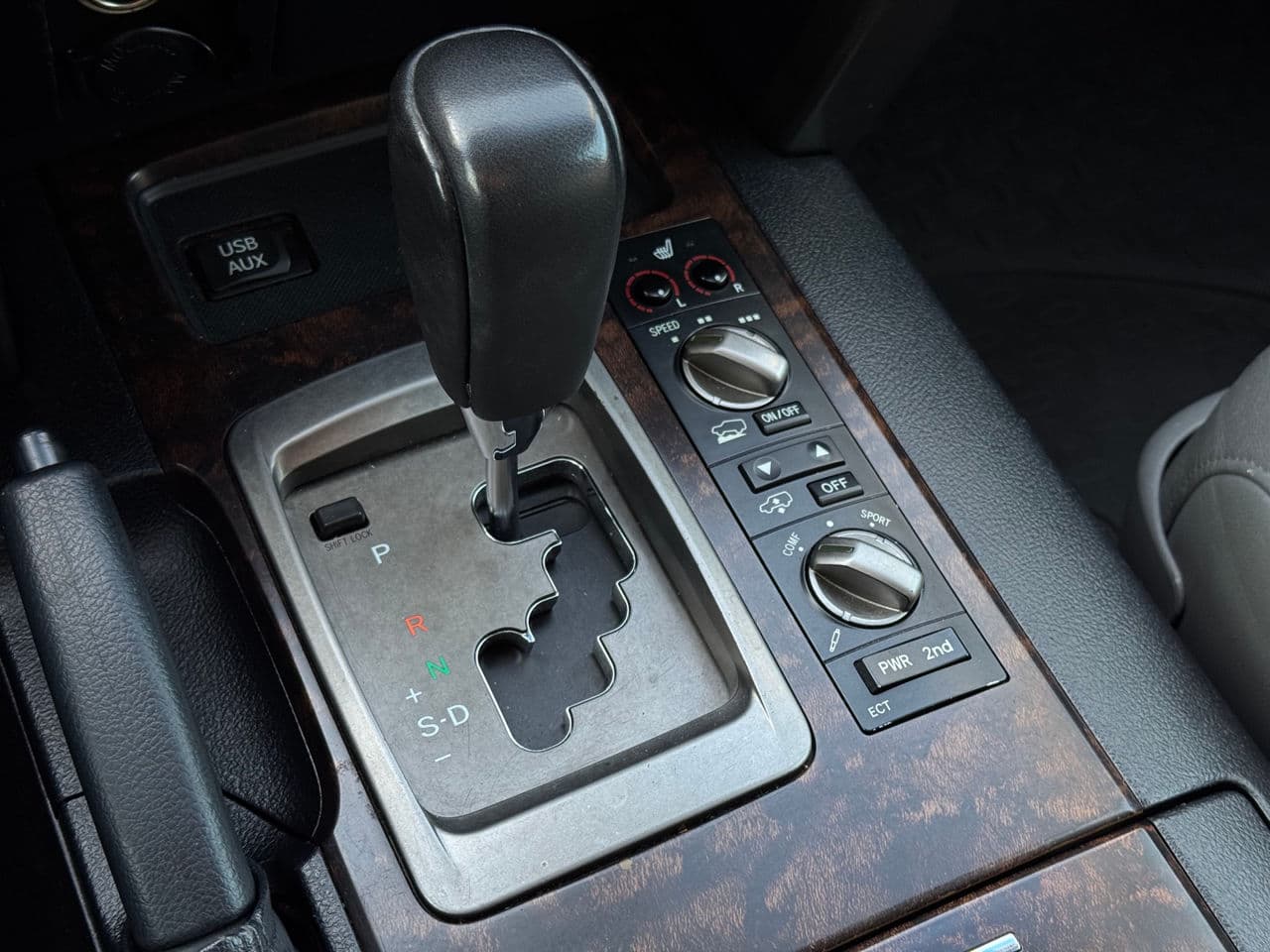 Toyota Land Cruiser 2010 — Миниатюра 12