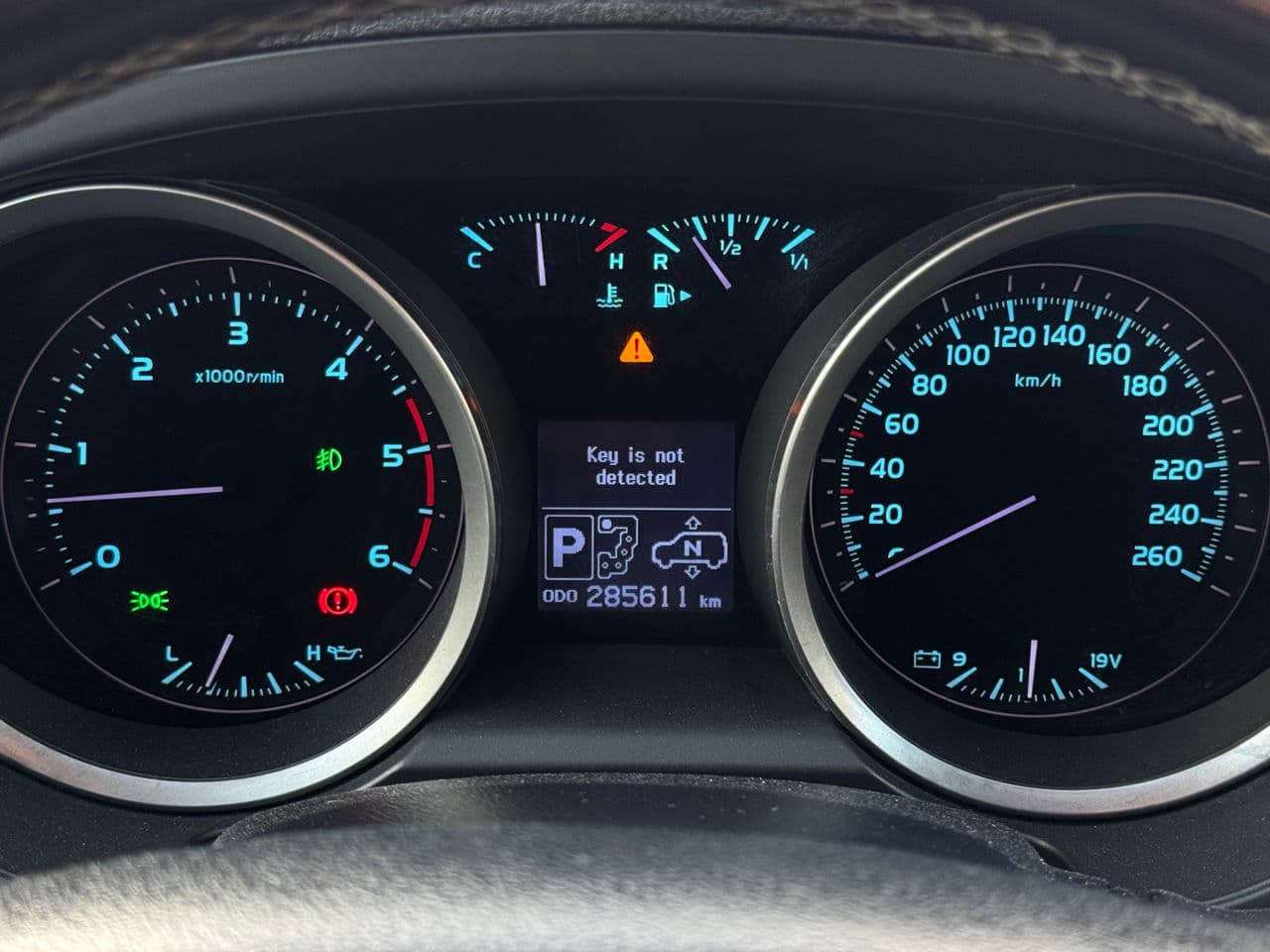 Toyota Land Cruiser 2010 — Миниатюра 8