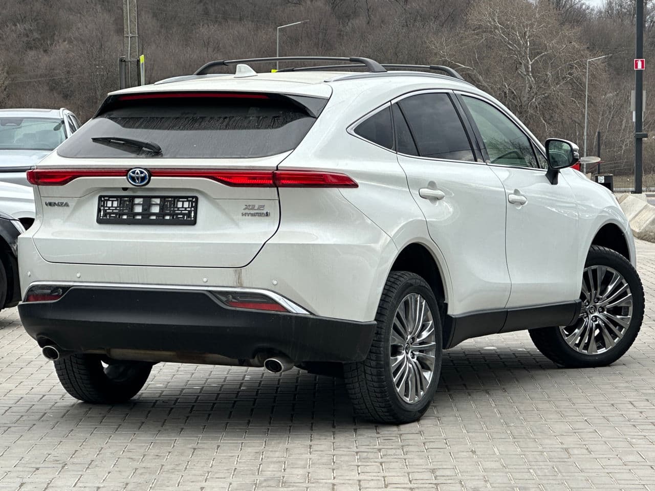 Toyota Venza 2022 — Миниатюра 3