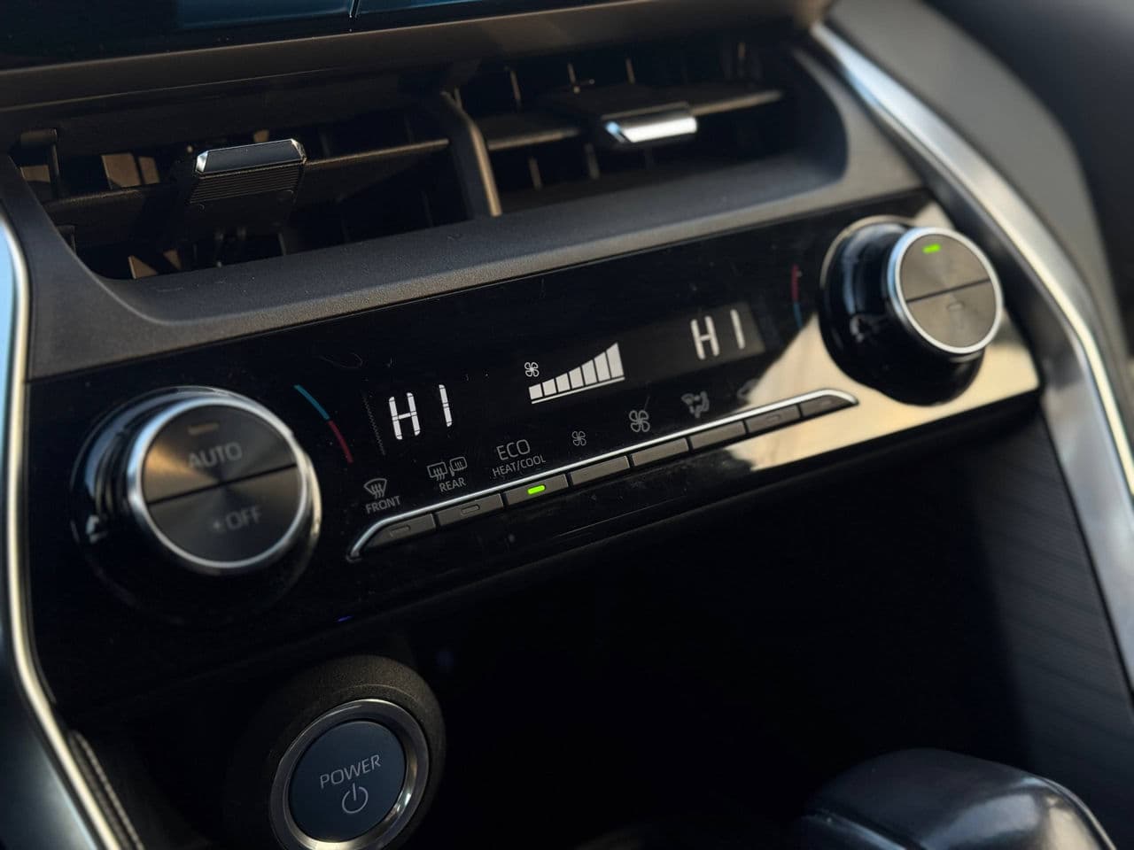 Toyota Venza 2022 — Миниатюра 11