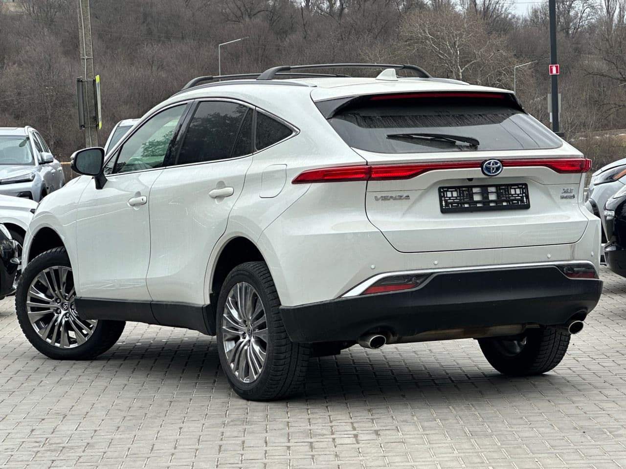 Toyota Venza 2022 — Миниатюра 4