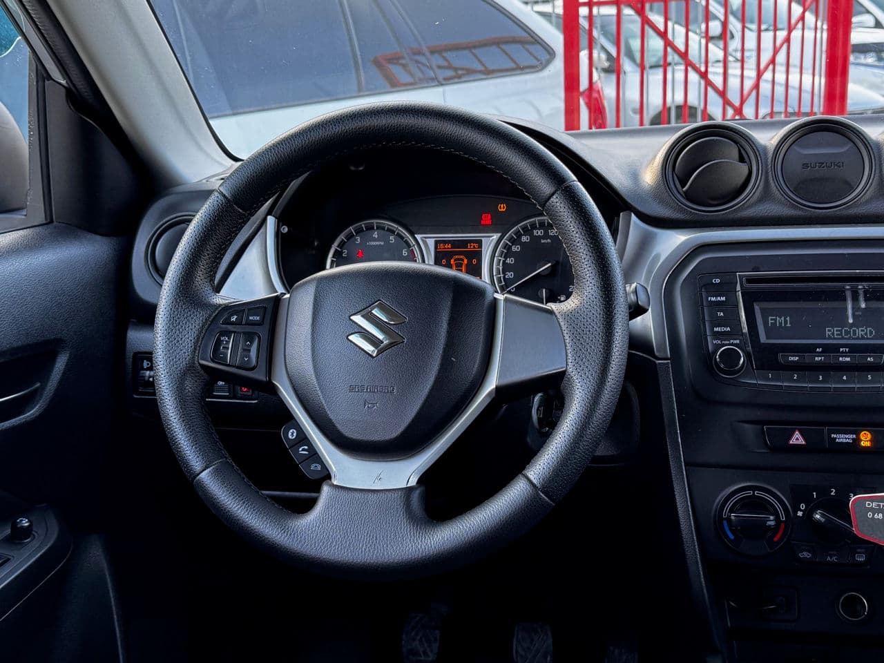 Suzuki Vitara 2018 — Миниатюра 6