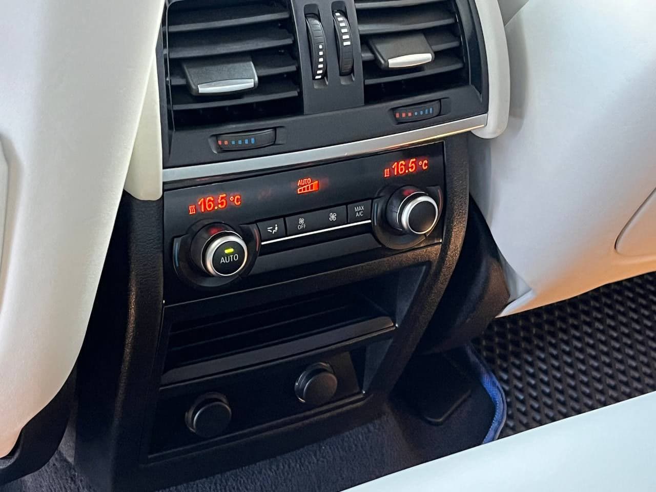 BMW X6 M5.0D 2018 — Миниатюра 13