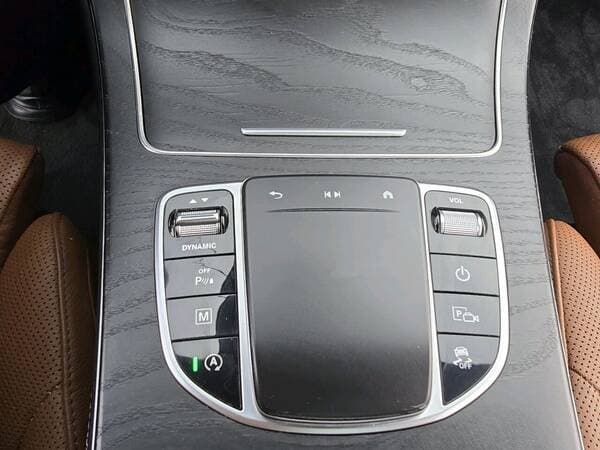 2020 Mercedes GLC 220d — Miniatură 16