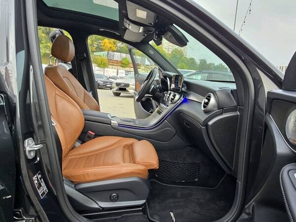 2020 Mercedes GLC 220d — Miniatură 8