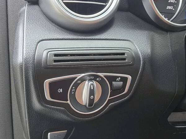 2020 Mercedes GLC 220d — Miniatură 17
