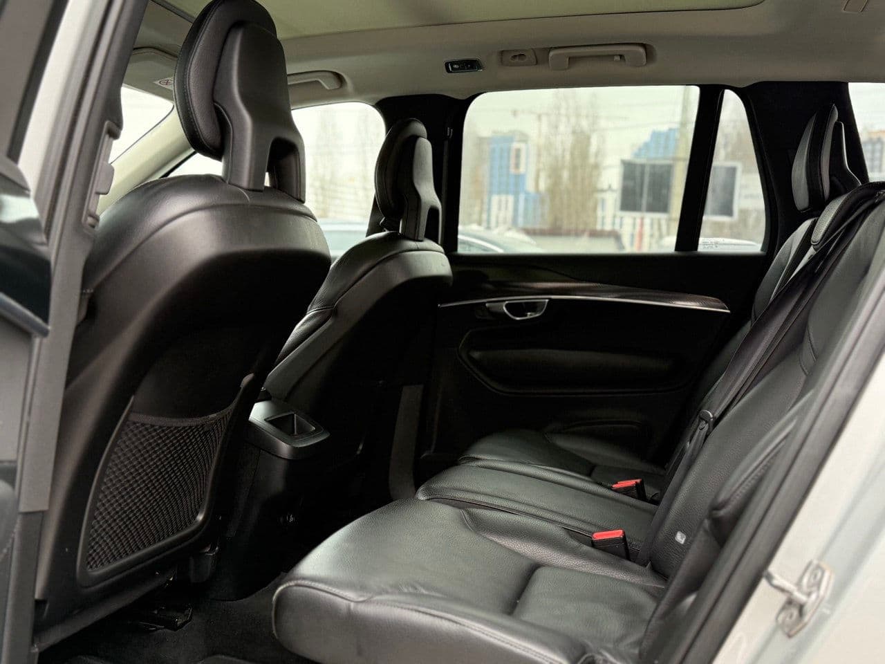 Volvo XC 90 2018 — Миниатюра 17