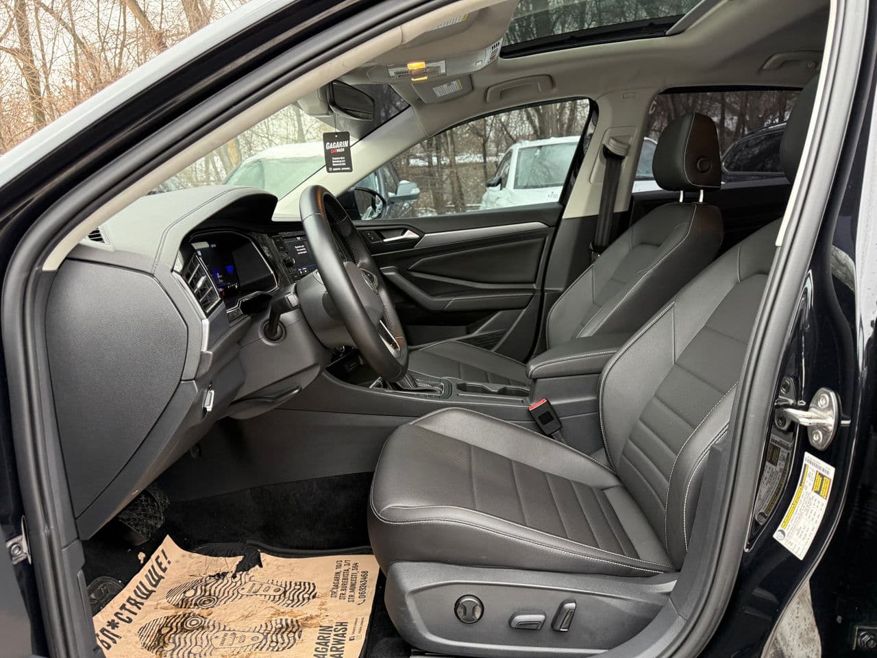 Volkswagen Jetta 2023 — Миниатюра 6