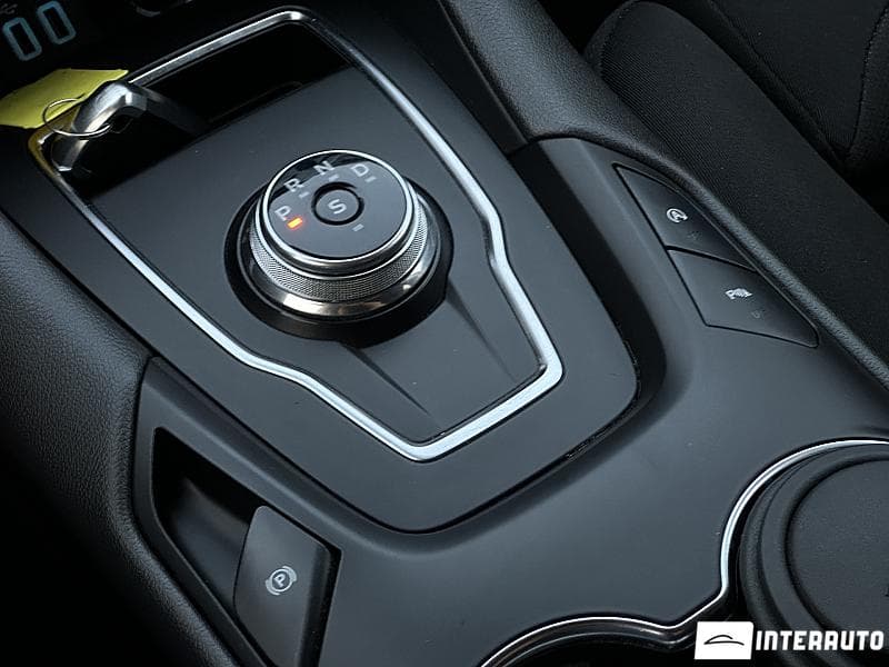 Ford Mondeo 2021 — Миниатюра 11