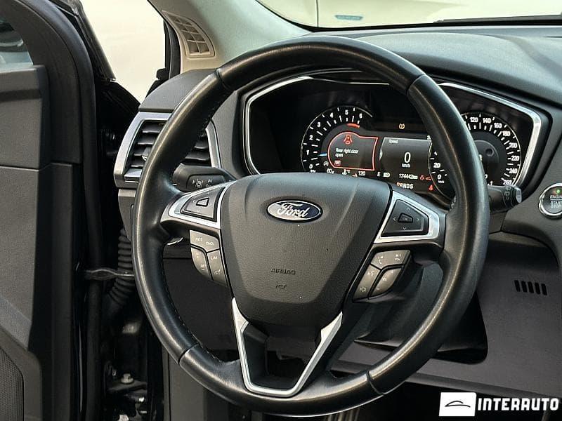 Ford Mondeo 2021 — Миниатюра 7