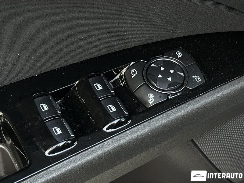 Ford Mondeo 2021 — Миниатюра 15