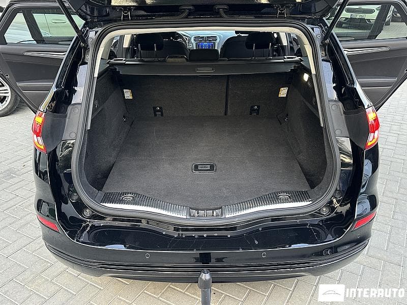 Ford Mondeo 2021 — Миниатюра 19