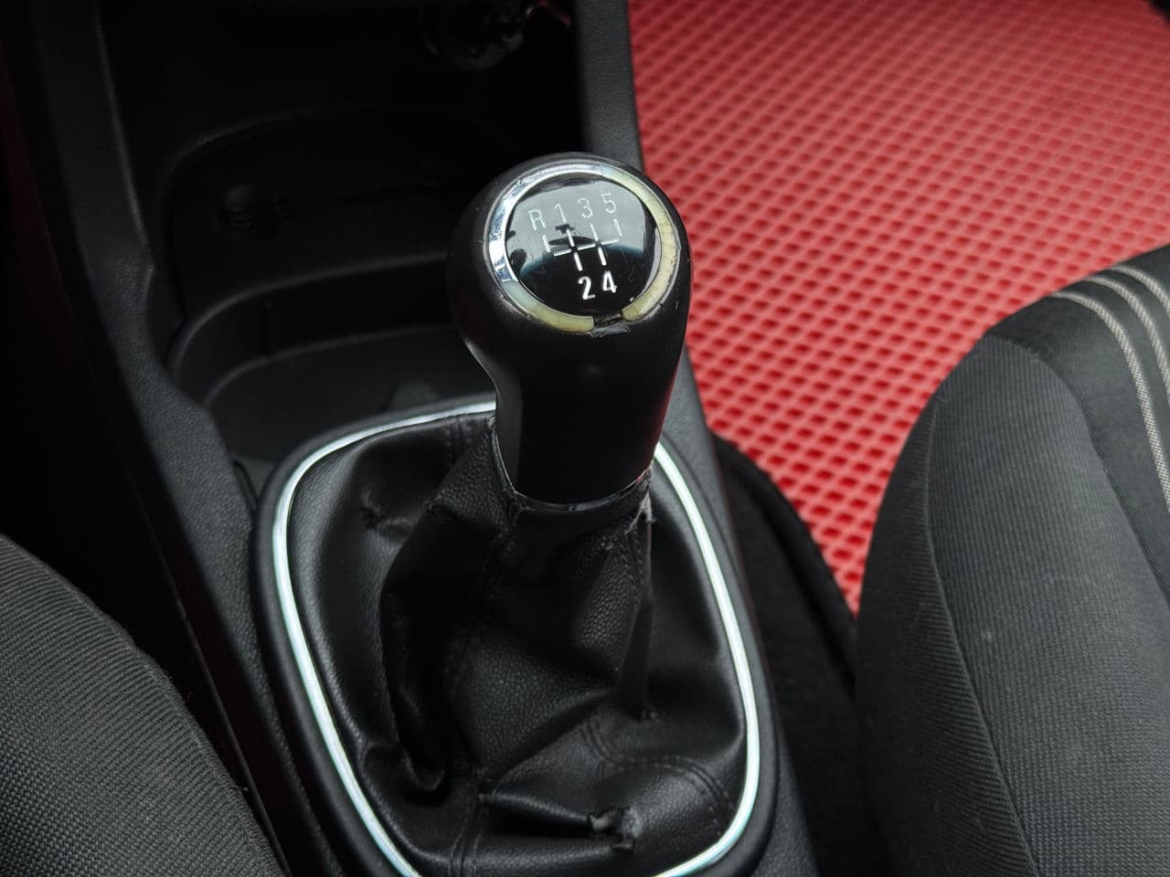 2009 Opel Corsa — Miniatură 10