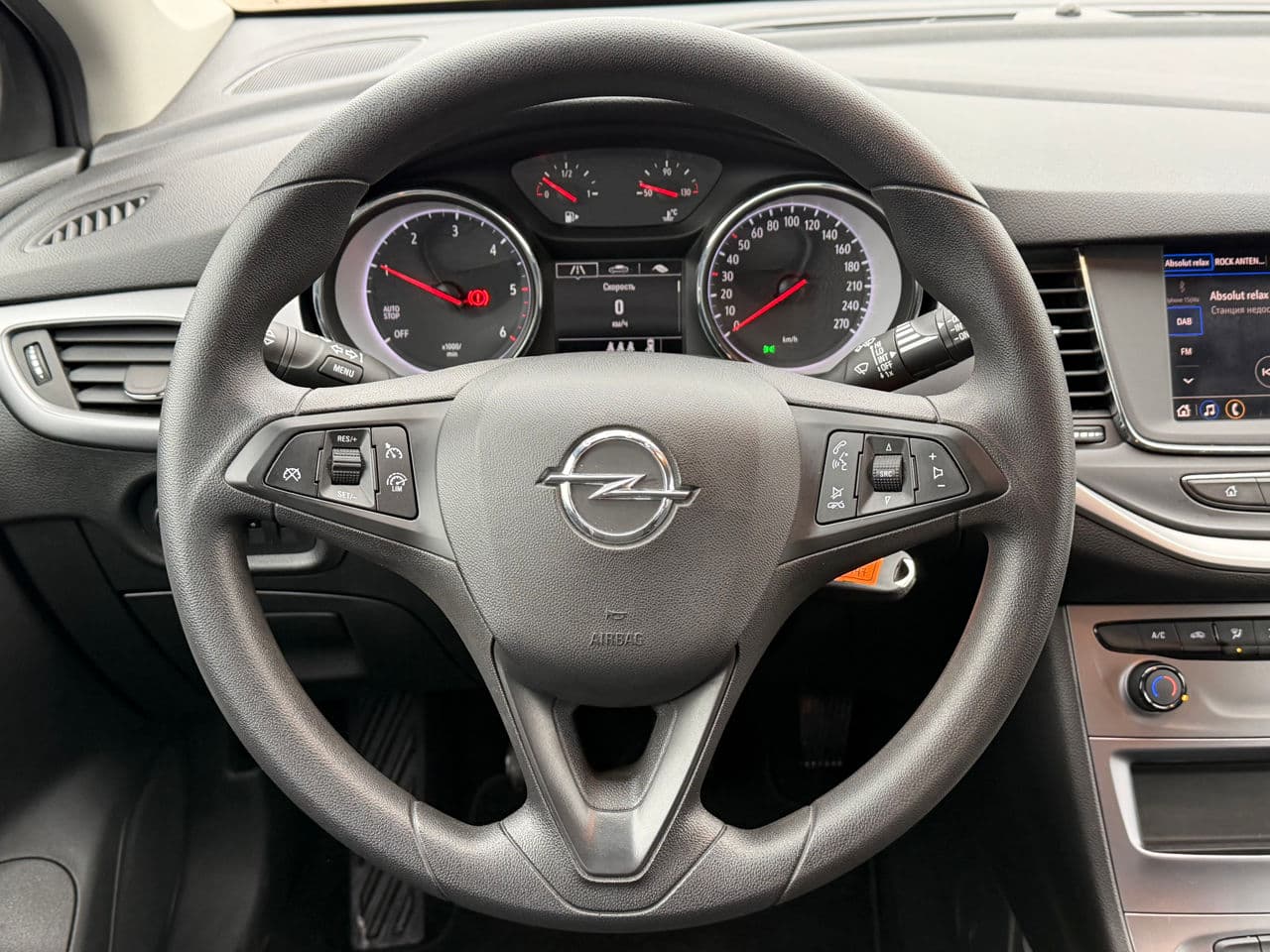 Opel Astra 2020 — Миниатюра 10