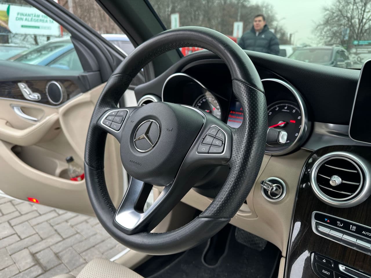 Mercedes GLC 350e 2018 — Миниатюра 8