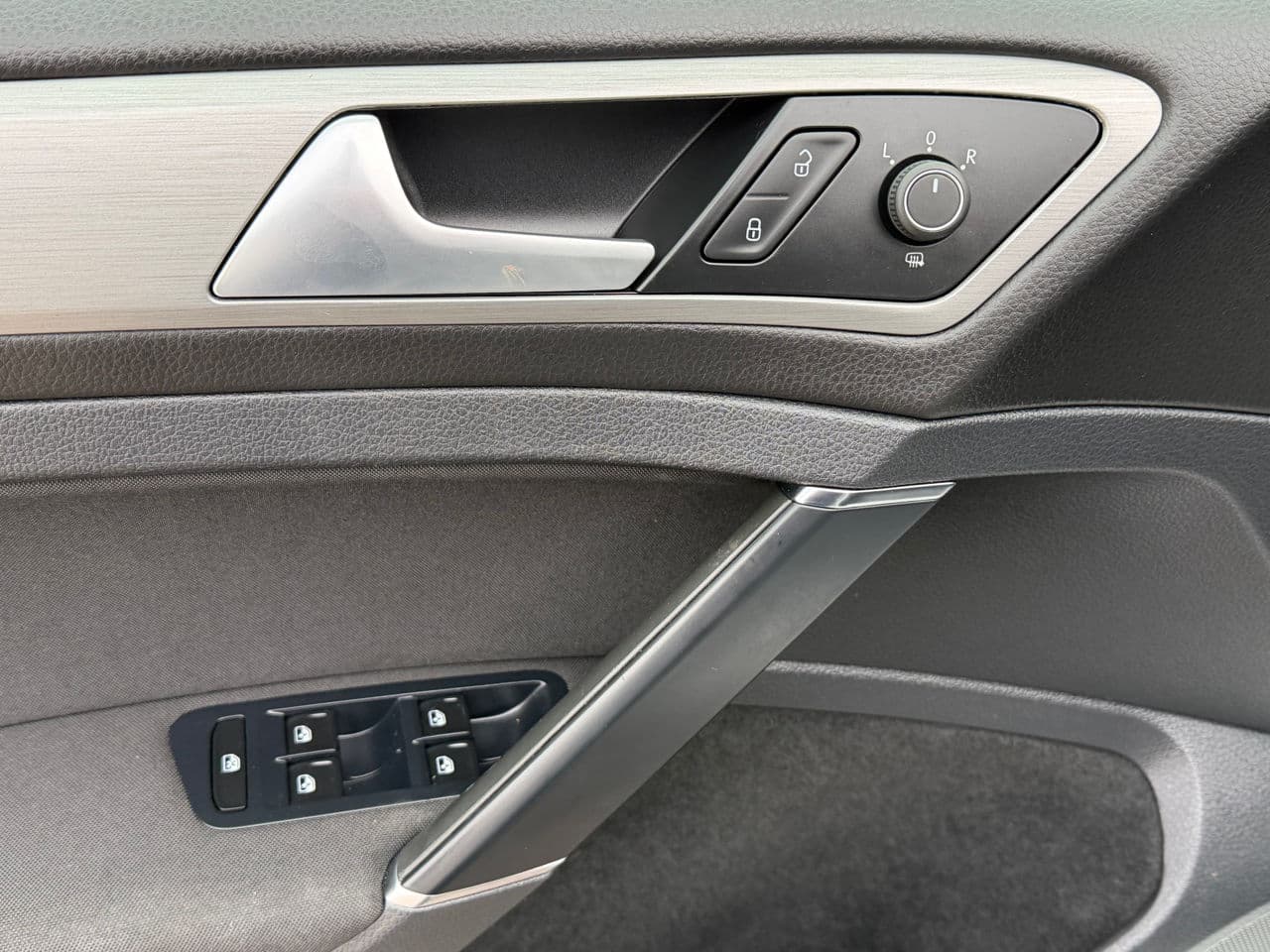 Volkswagen Golf 2016 — Миниатюра 6