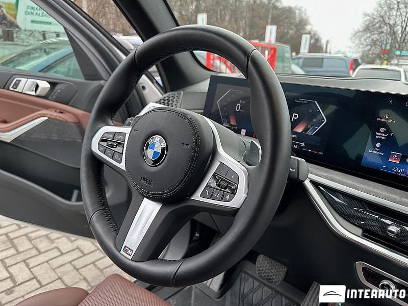 BMW X5 4.0i 2024 — Миниатюра 13