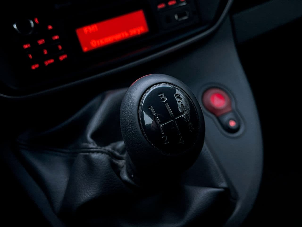 Renault Kangoo 2015 — Миниатюра 13