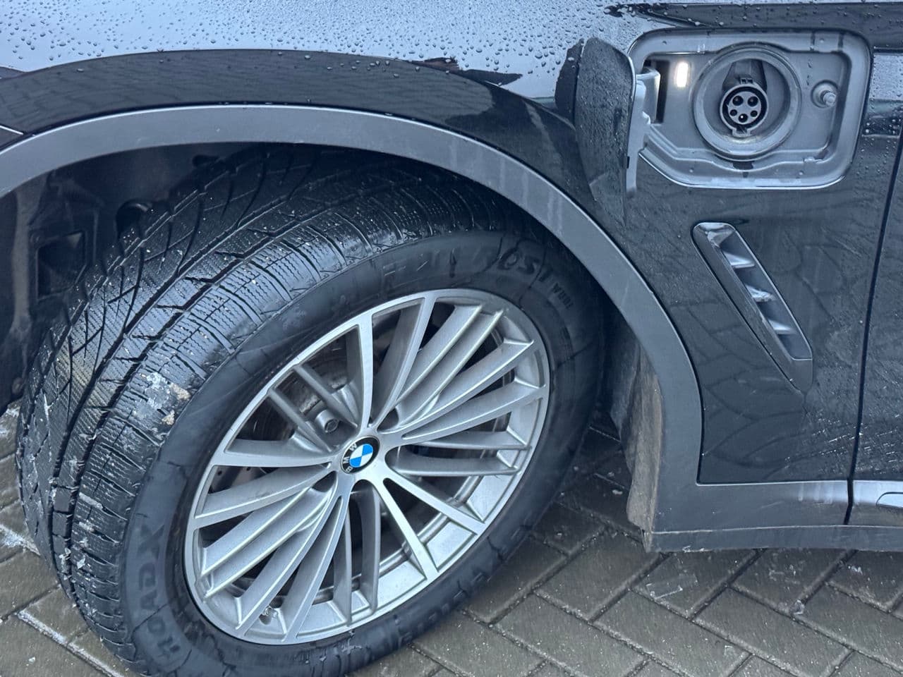 2021 BMW X3 3.0e — Miniatură 25