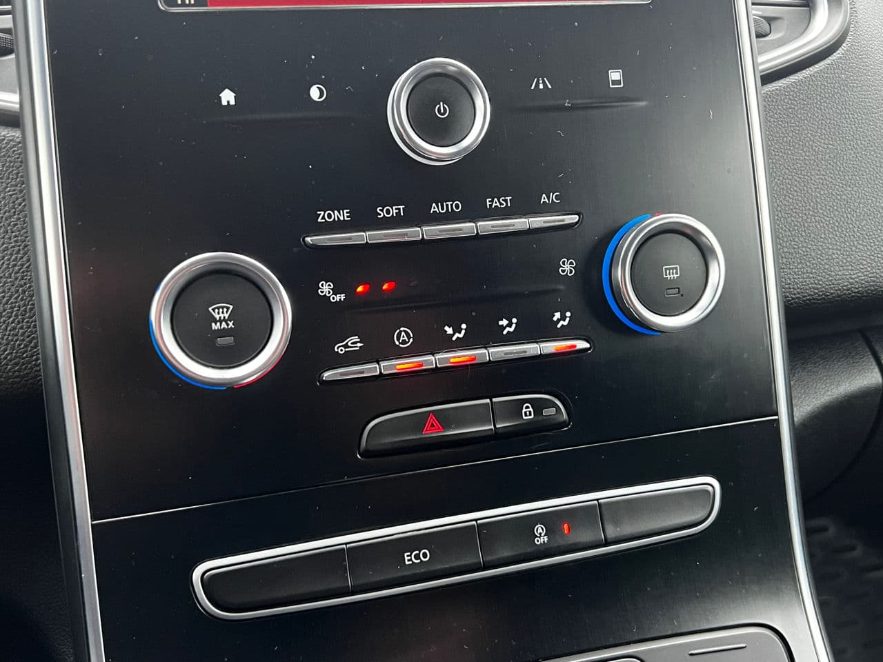 Renault Scenic 2017 — Миниатюра 11