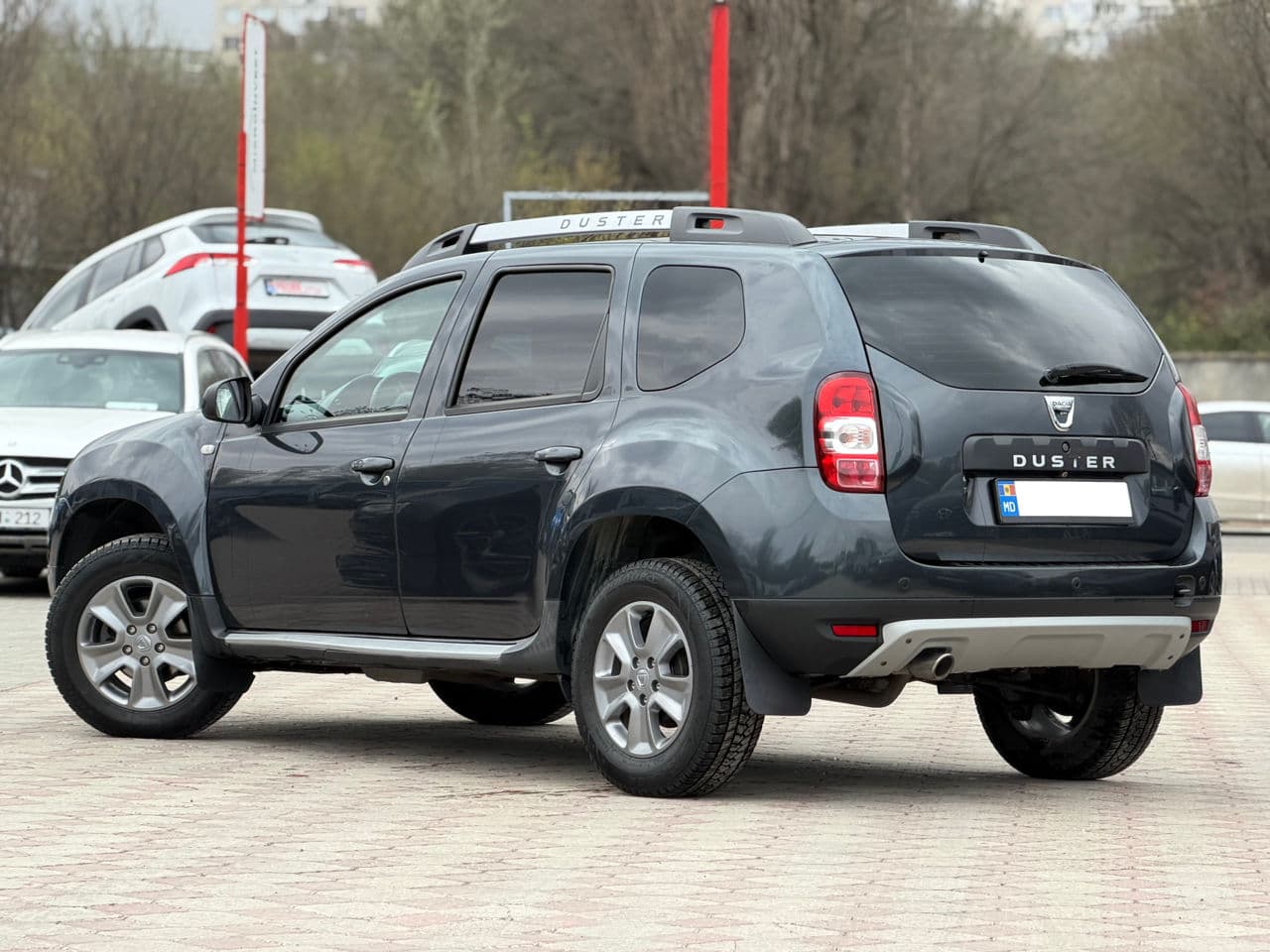 Dacia Duster 2015 — Миниатюра 3