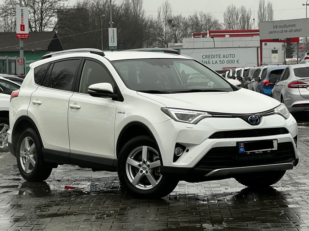 Toyota Rav-4 2018 — Миниатюра 4