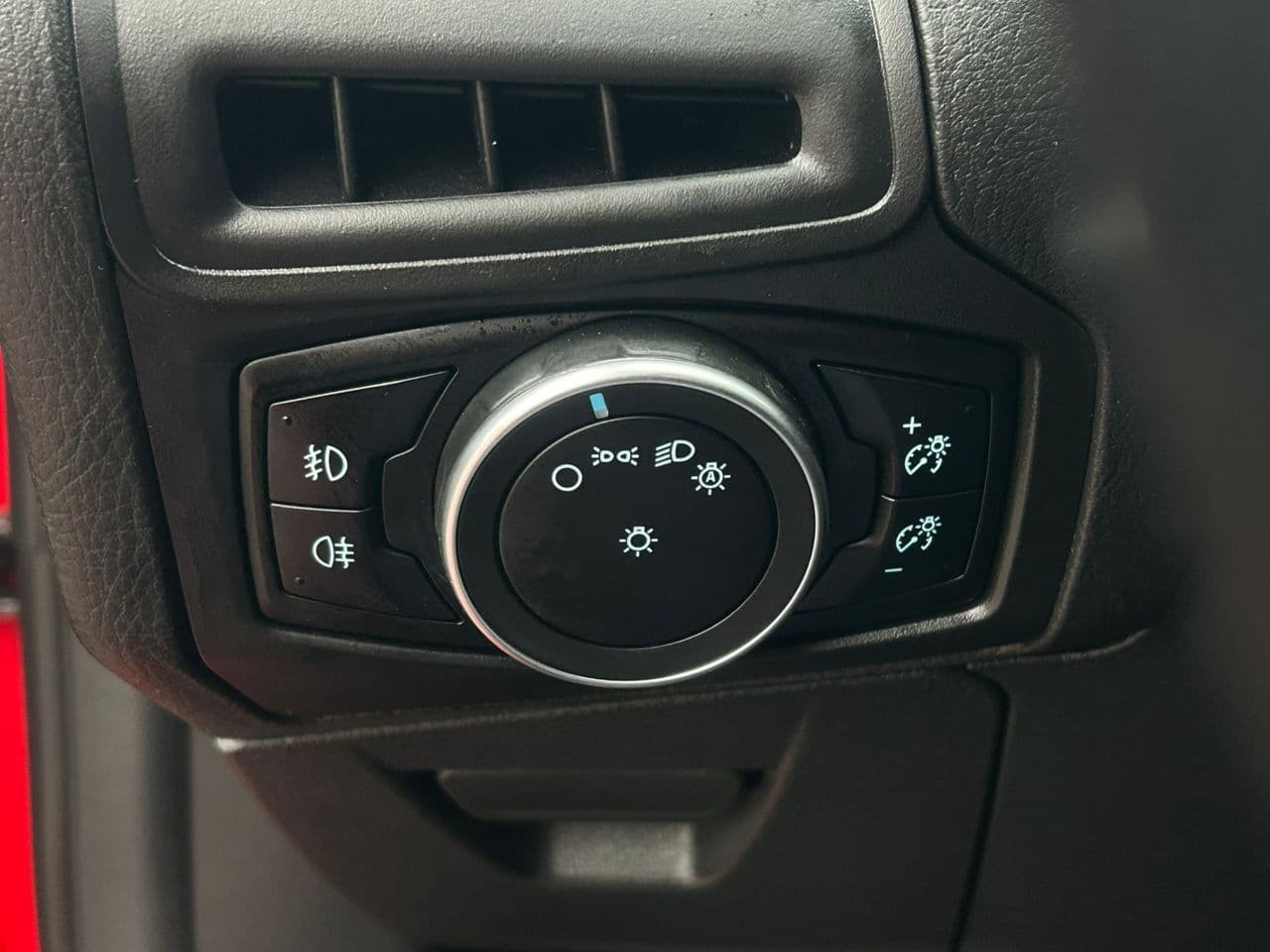 Ford Focus 2016 — Миниатюра 7