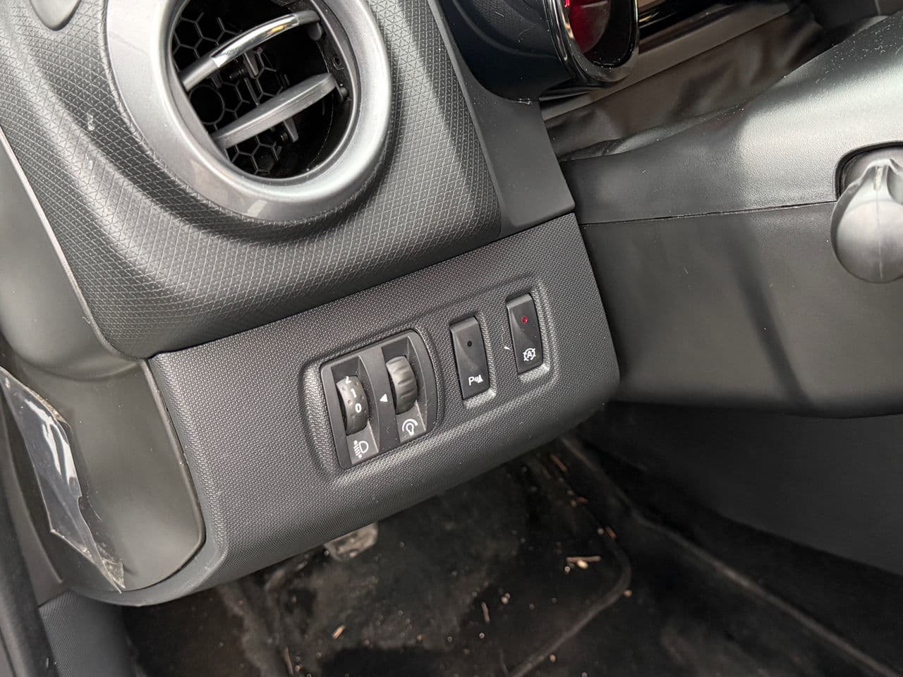 Renault Clio 2015 — Миниатюра 7