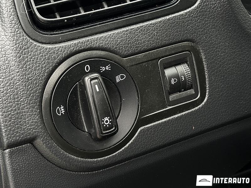 Volkswagen Polo 2016 — Миниатюра 18