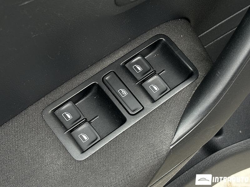 Volkswagen Polo 2016 — Миниатюра 16