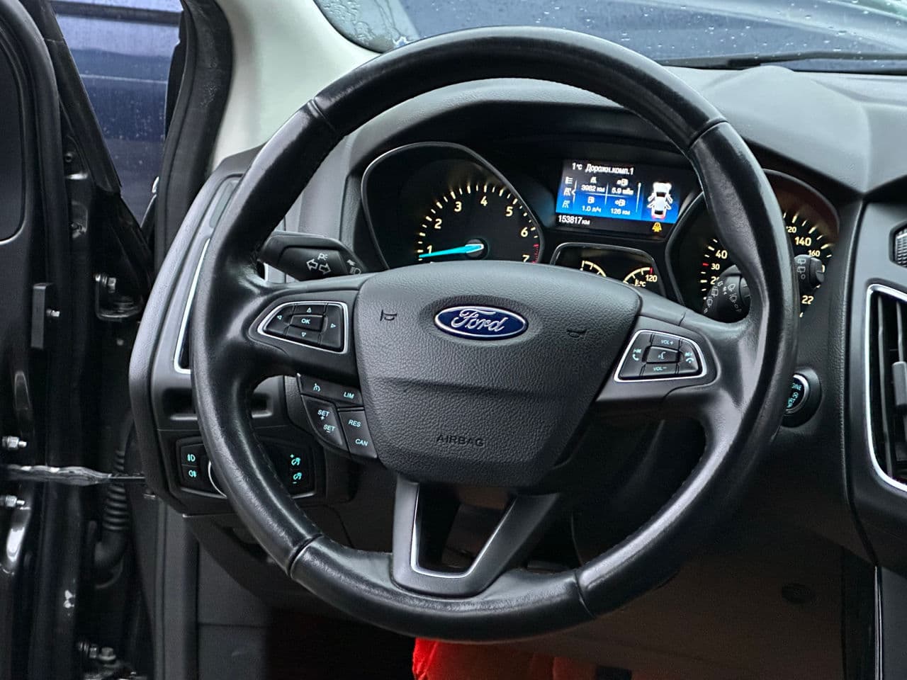 Ford Focus 2015 — Миниатюра 8