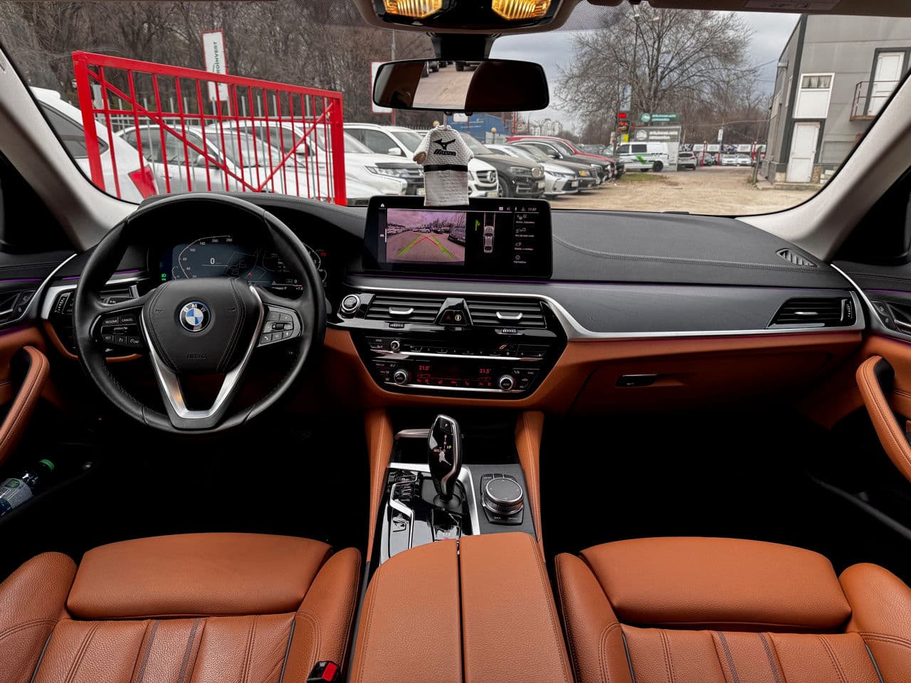 BMW 530e 2022 — Миниатюра 7