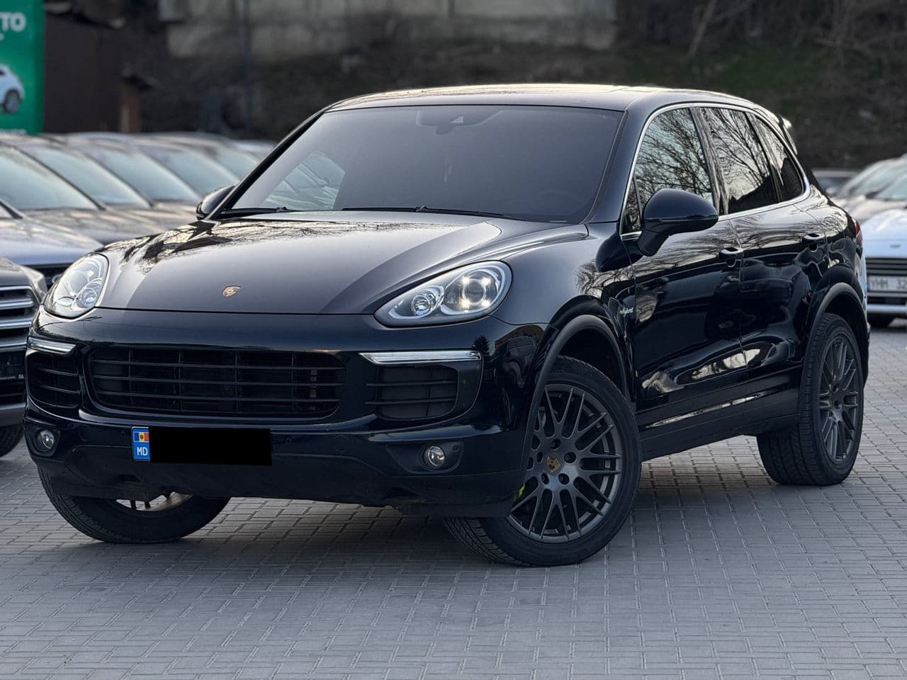 Porsche Cayenne S Hybrid 2016 — Миниатюра 2