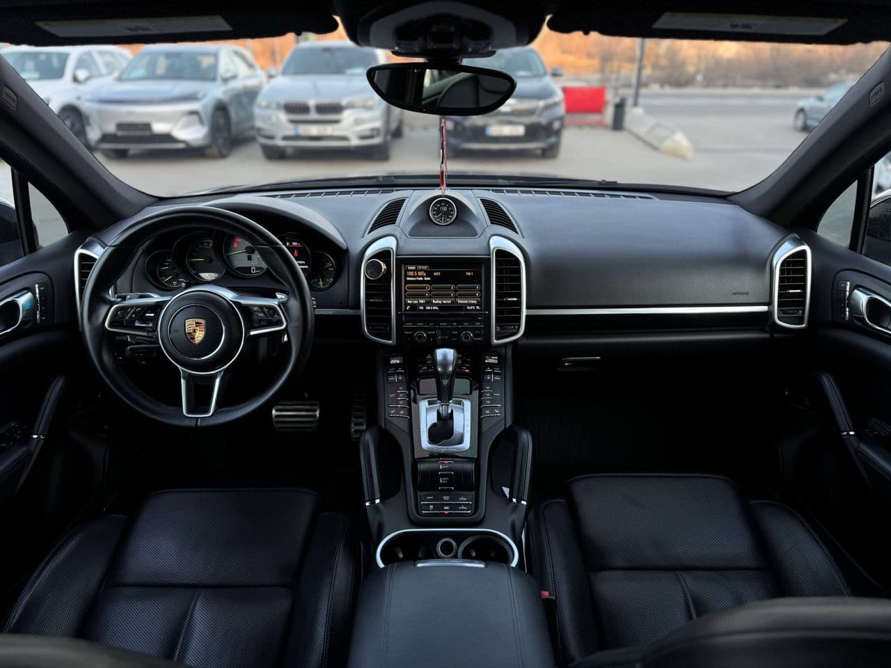 Porsche Cayenne S Hybrid 2016 — Миниатюра 6