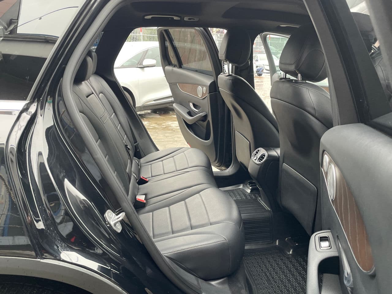 Mercedes GLC 350e 2019 — Миниатюра 19