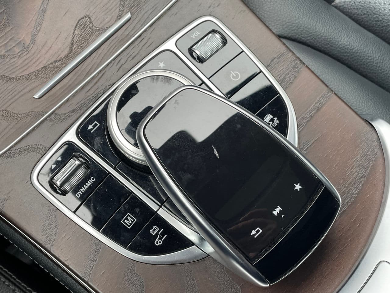 Mercedes GLC 350e 2019 — Миниатюра 17
