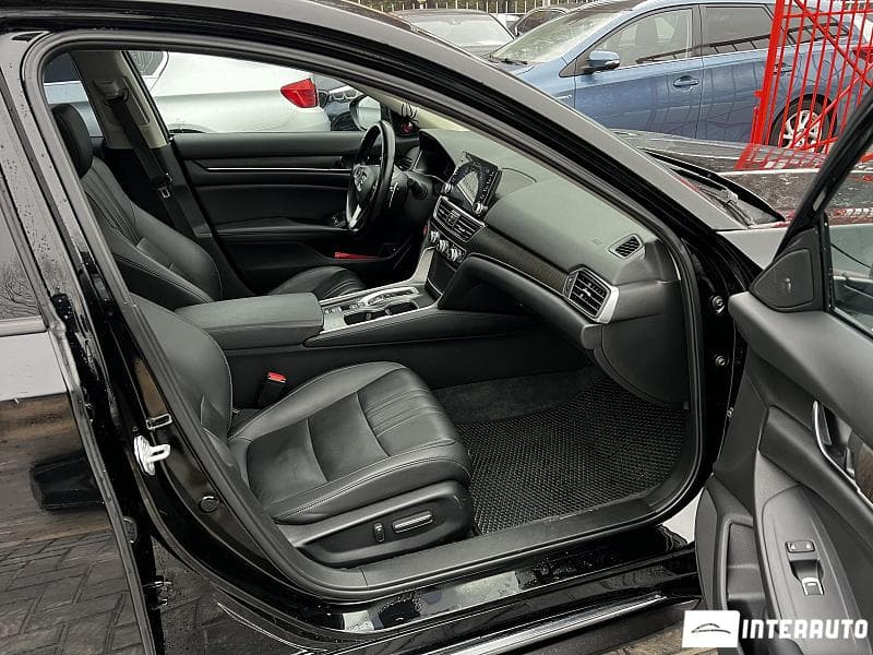 Honda Accord 2022 — Миниатюра 6