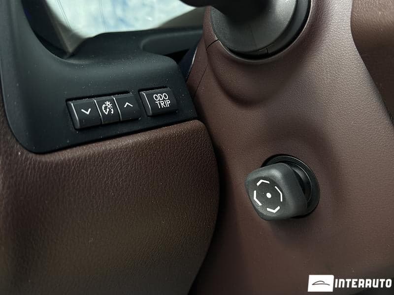 Lexus RX 450h 2018 — Миниатюра 13