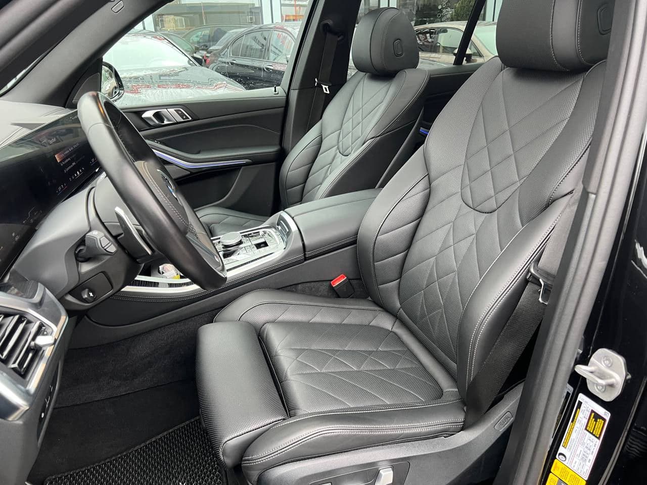 BMW X5 5.0e 2024 — Миниатюра 8
