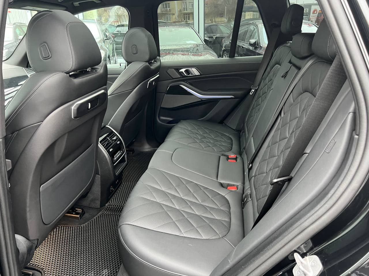 BMW X5 5.0e 2024 — Миниатюра 22