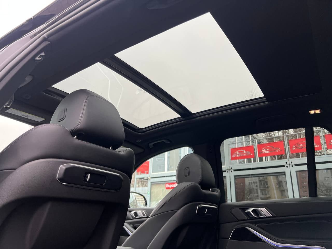 BMW X5 5.0e 2024 — Миниатюра 18