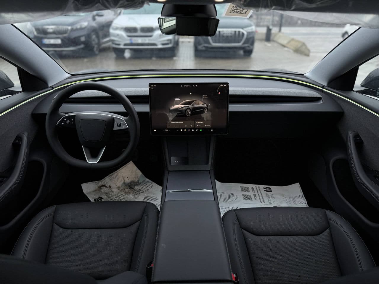 Tesla Model 3 2024 — Миниатюра 6