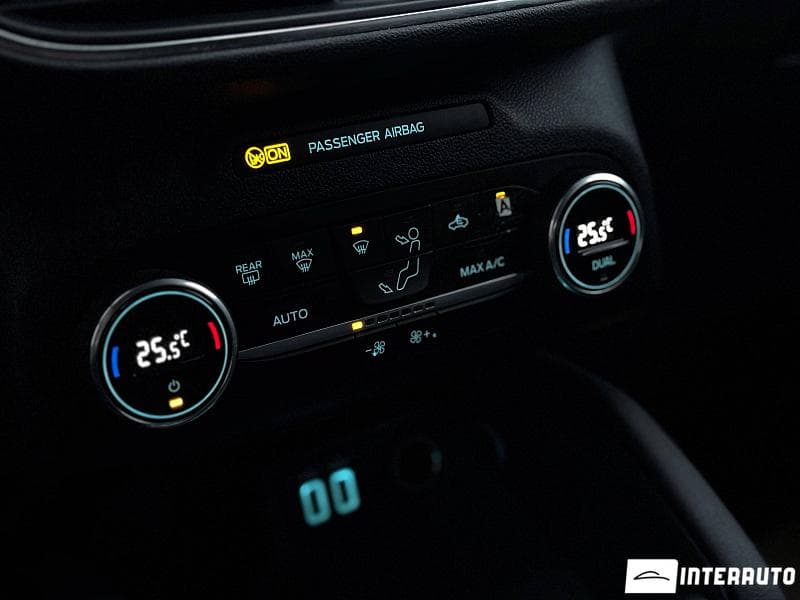 Ford Kuga 2022 — Миниатюра 11